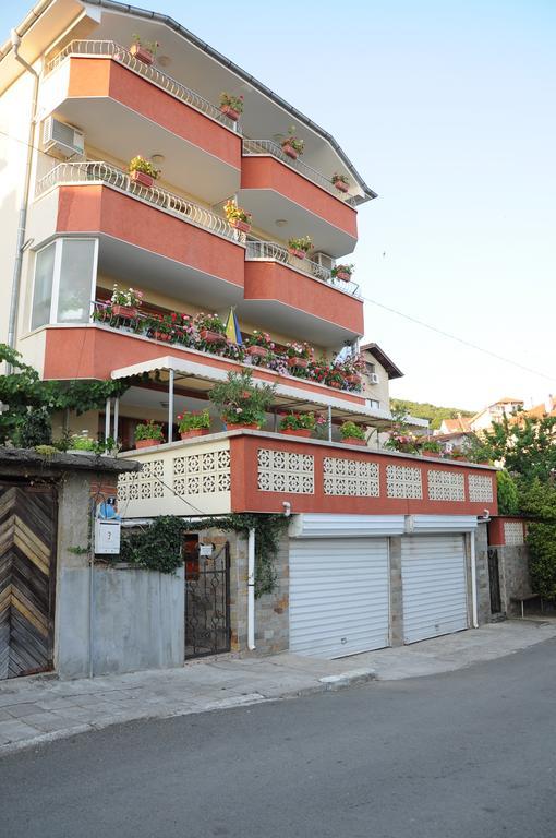 Hotel Babeva Sveti Vlas Exterior photo